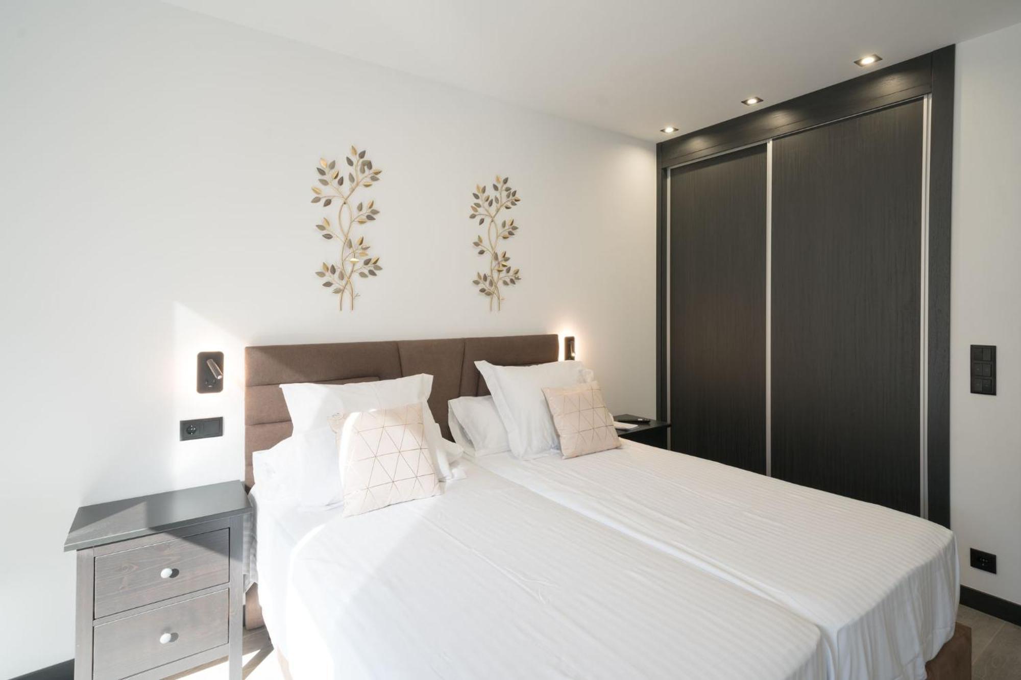 Apartamentos Go La Circular-Parking Gratuito Valladolid Buitenkant foto