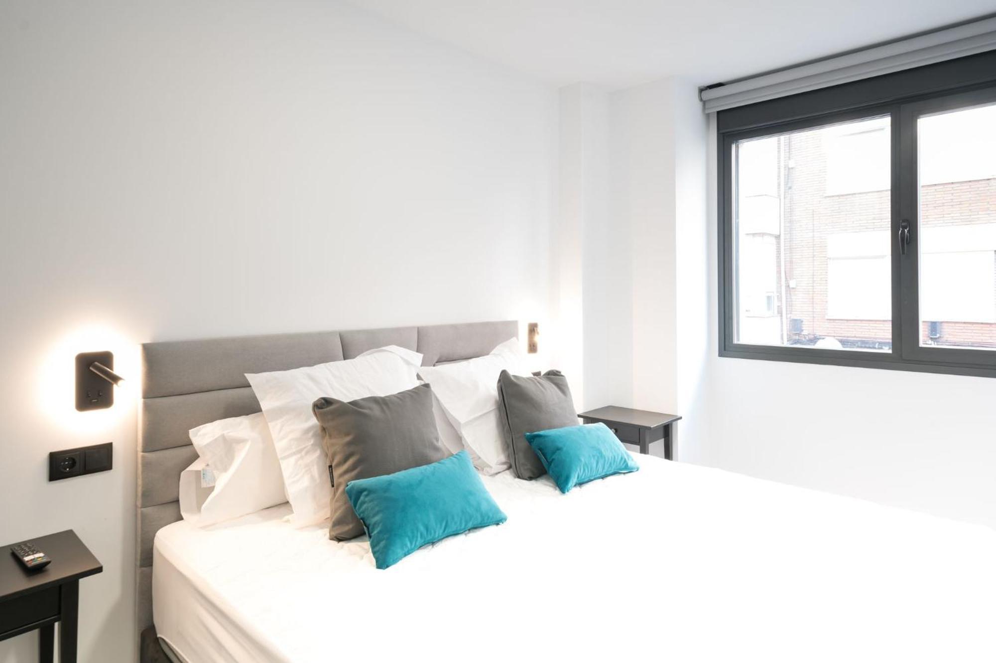 Apartamentos Go La Circular-Parking Gratuito Valladolid Buitenkant foto